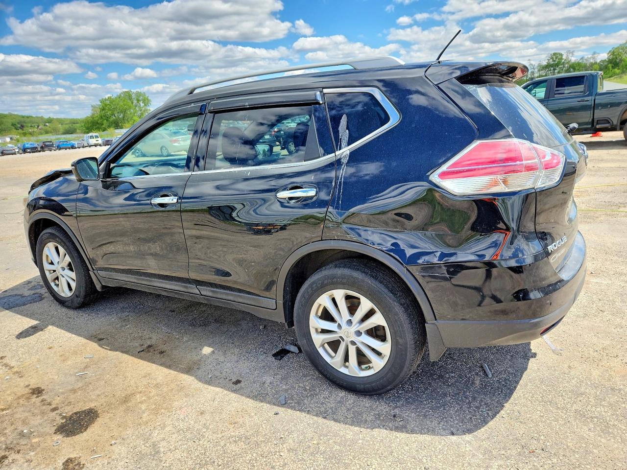 Nissan Rogue Sv