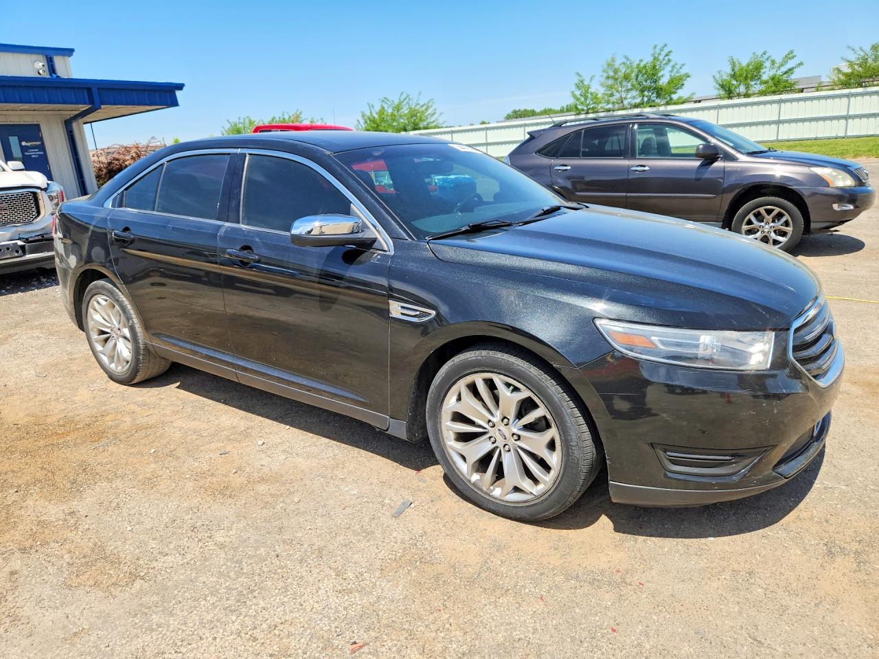 Ford Taurus Limited