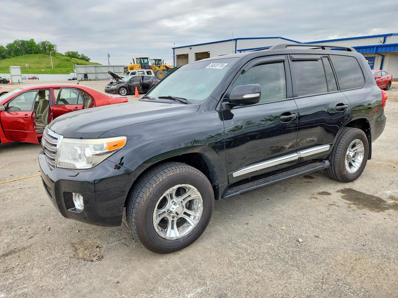 Salvage Toyota Land Cruis Image