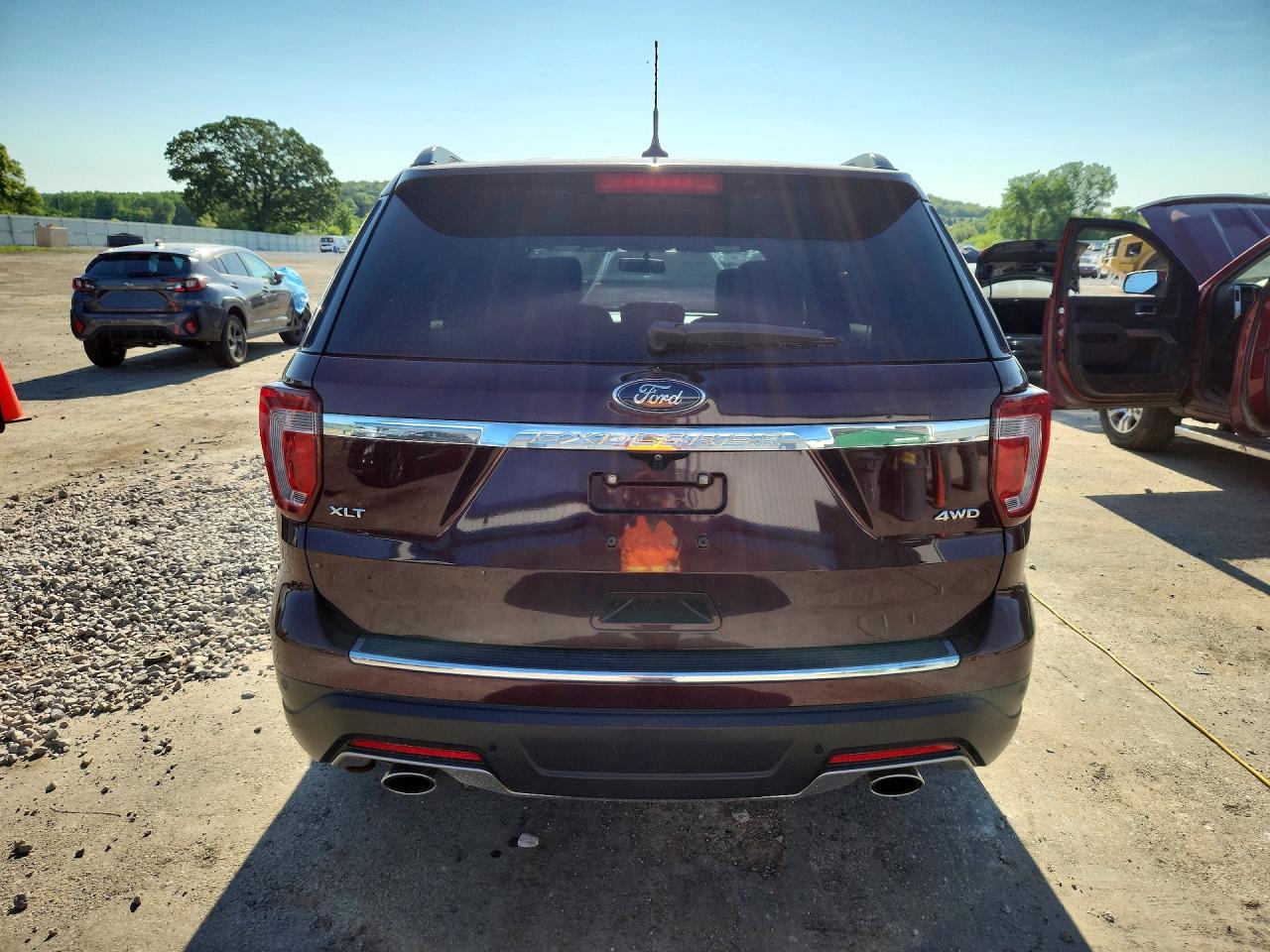 Ford Explorer Xlt