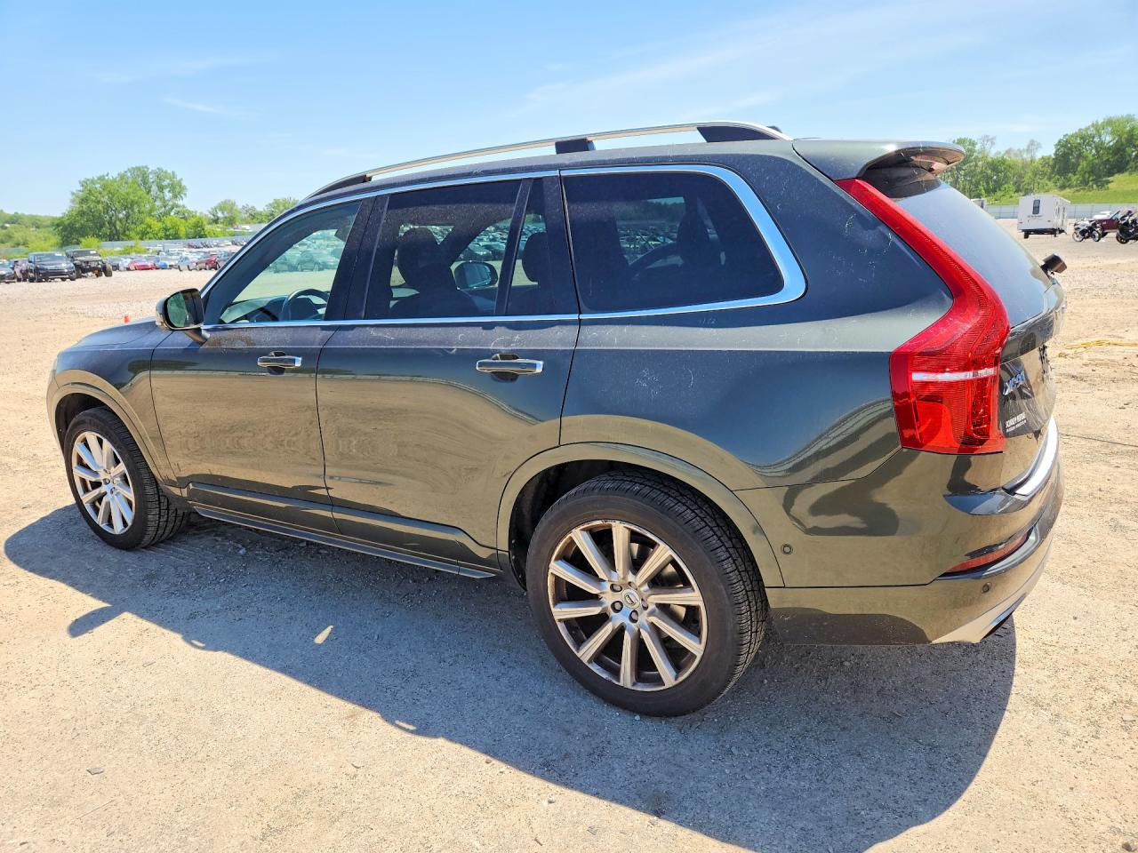 Volvo XC90 T6