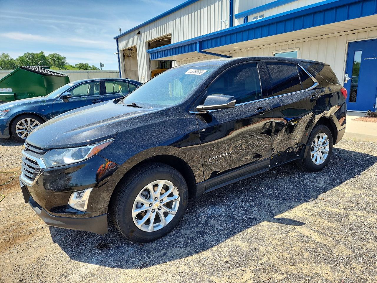Salvage Chevrolet Equinox Image