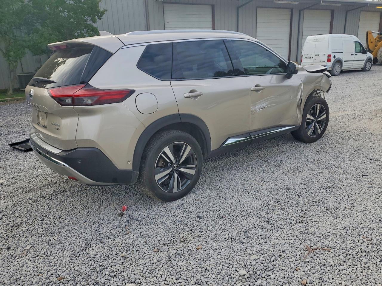 Nissan Rogue Platinum