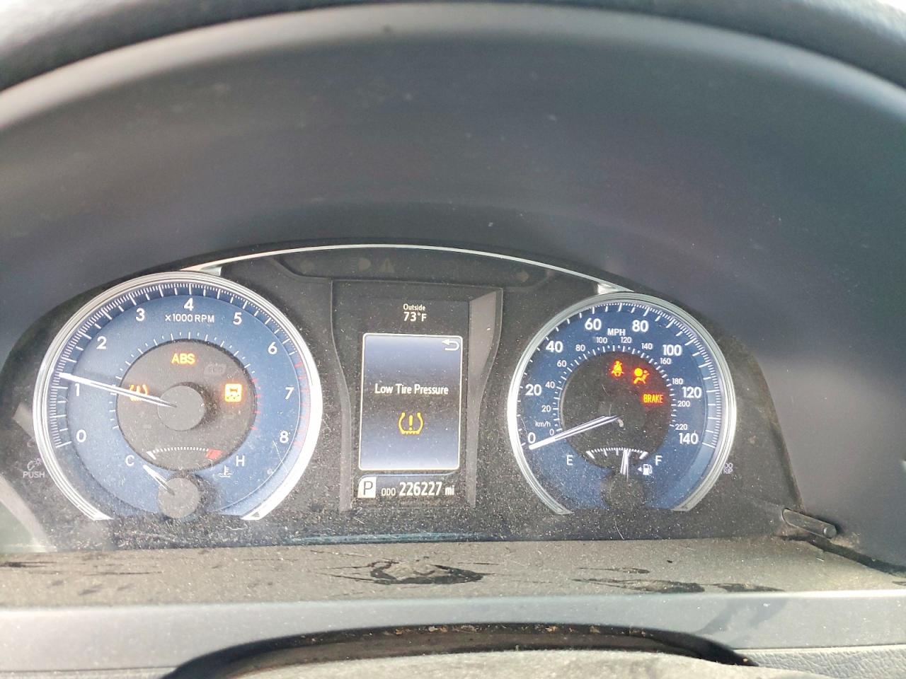 Toyota Camry Le