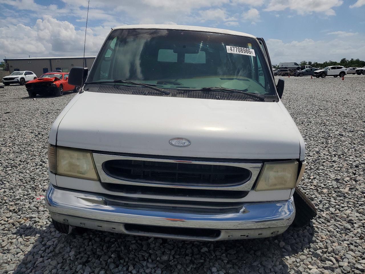 Ford Econoline E350 Super Duty Wagon