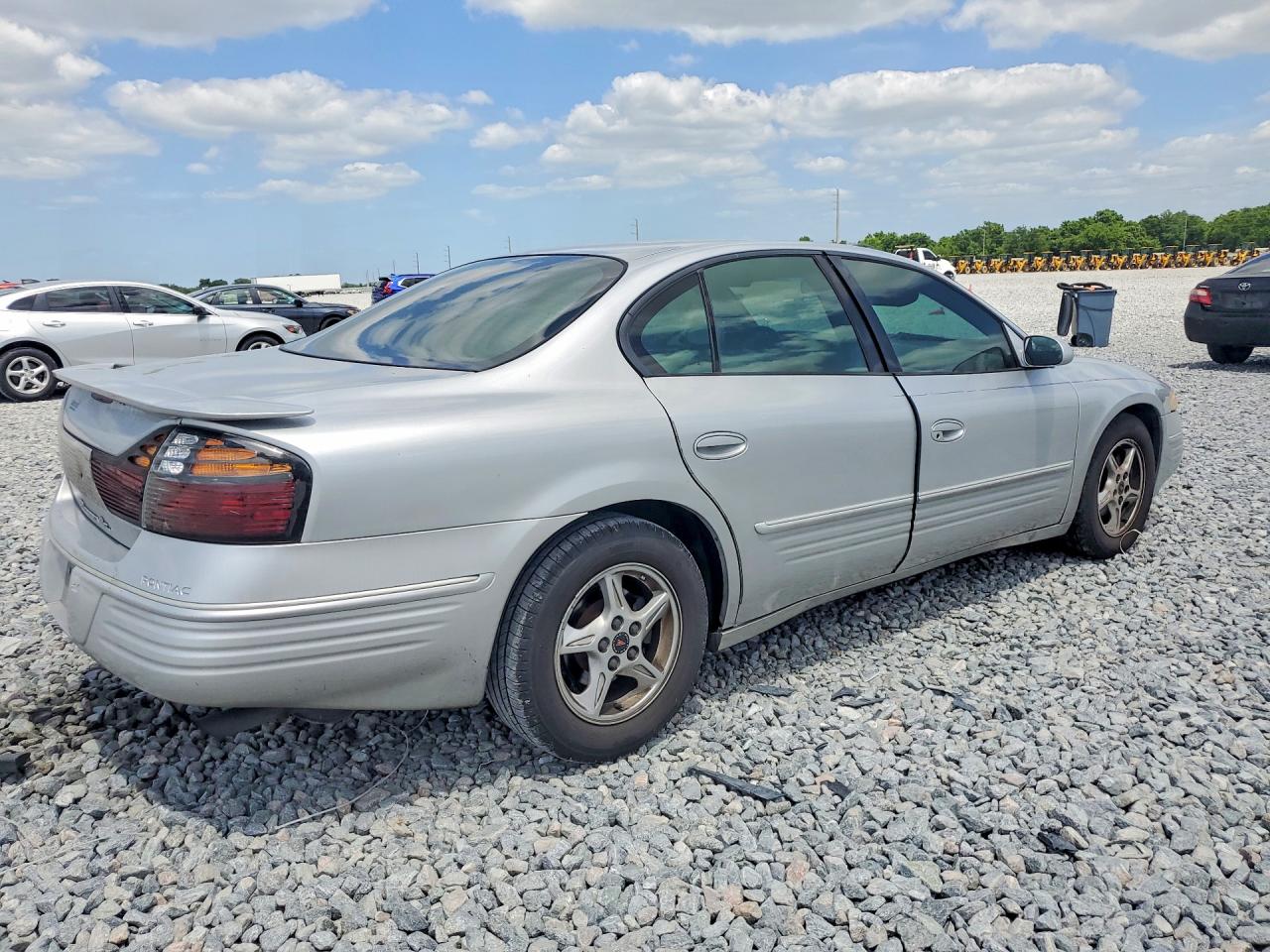 Pontiac Bonneville Se