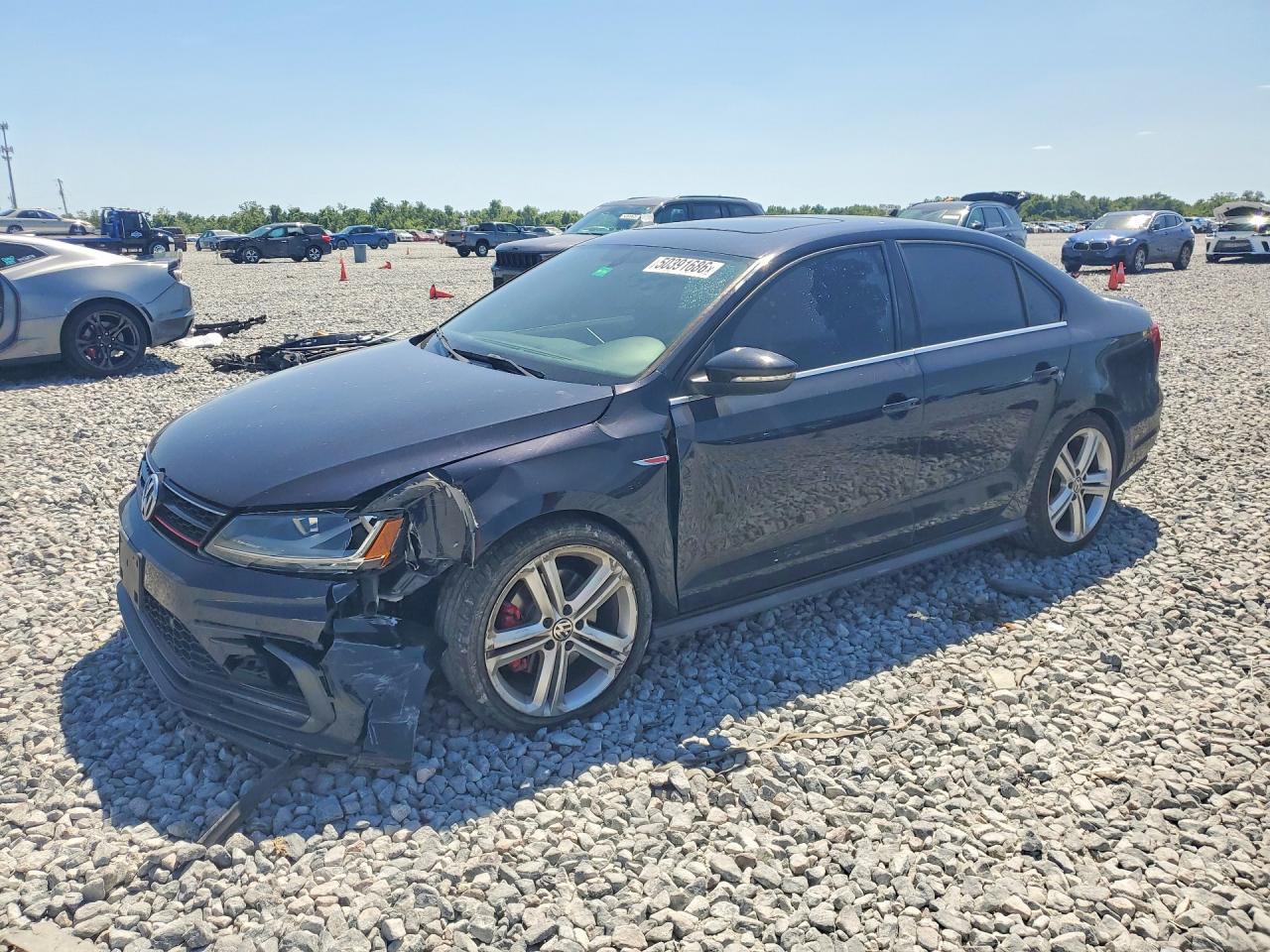 Salvage Volkswagen Jetta Image