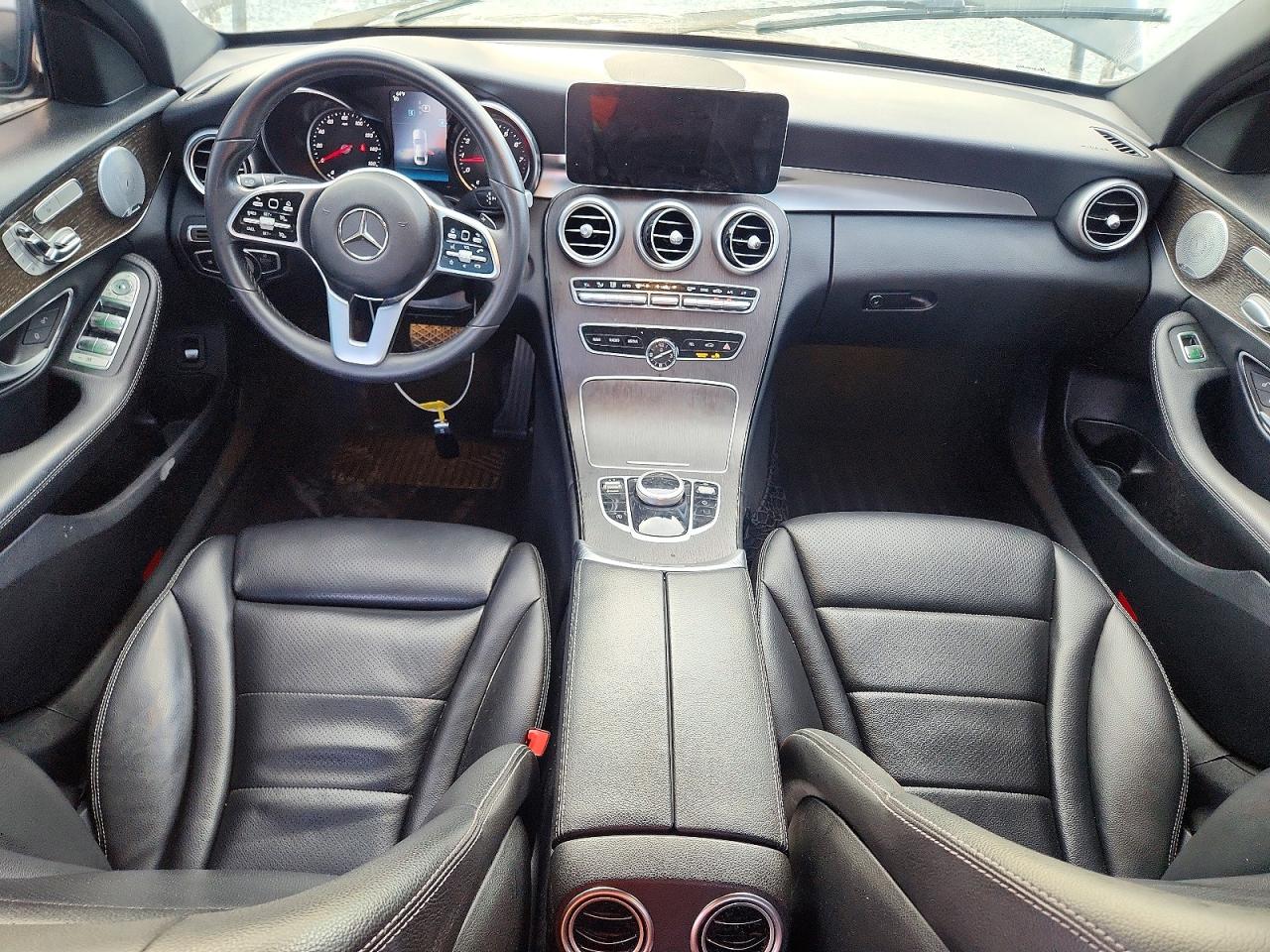 Mercedes-Benz C-Class 300