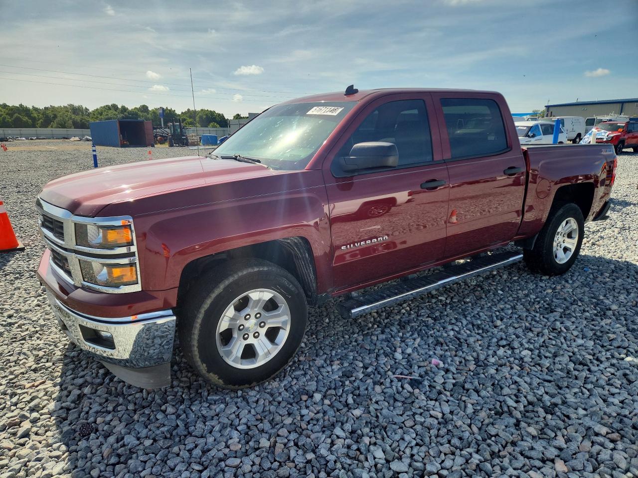 Salvage Chevrolet Silverado Image