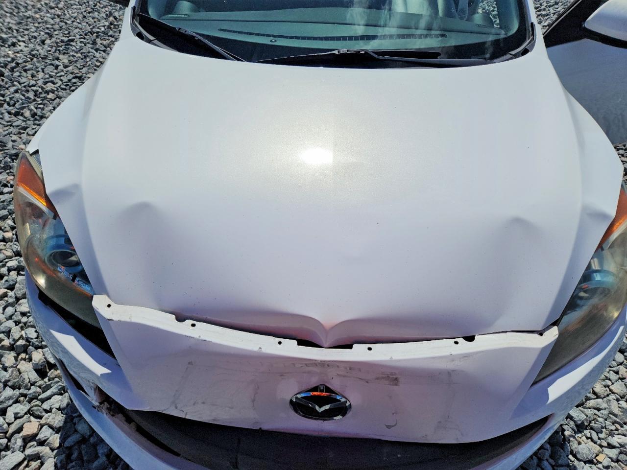 Mazda 3 I