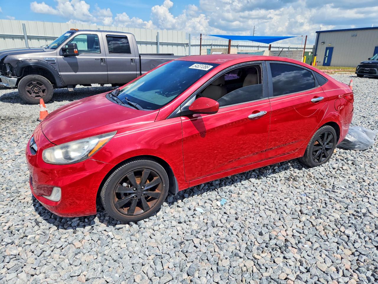 Salvage Hyundai ACCENT Image
