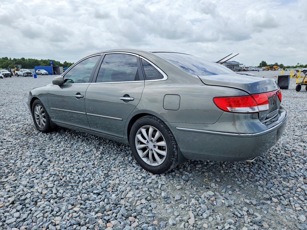 Hyundai Azera Se