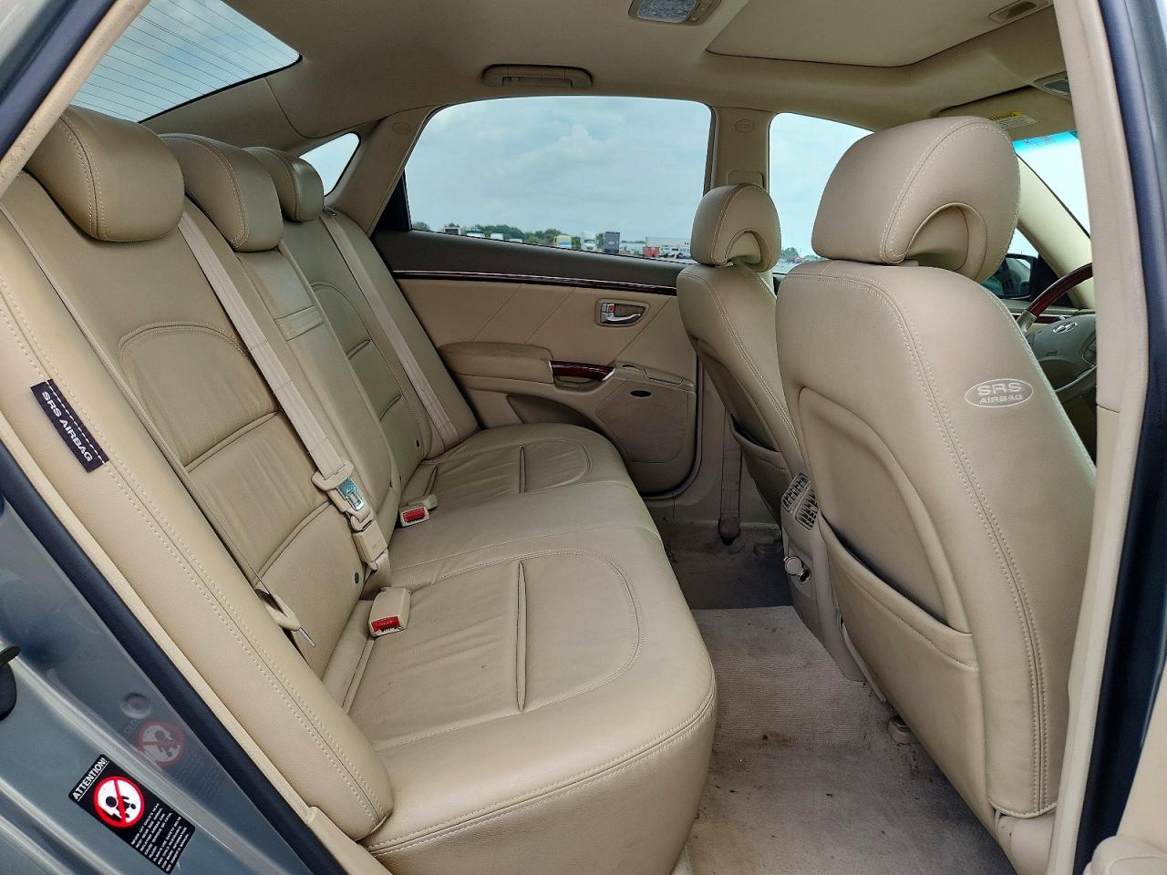Hyundai Azera Se