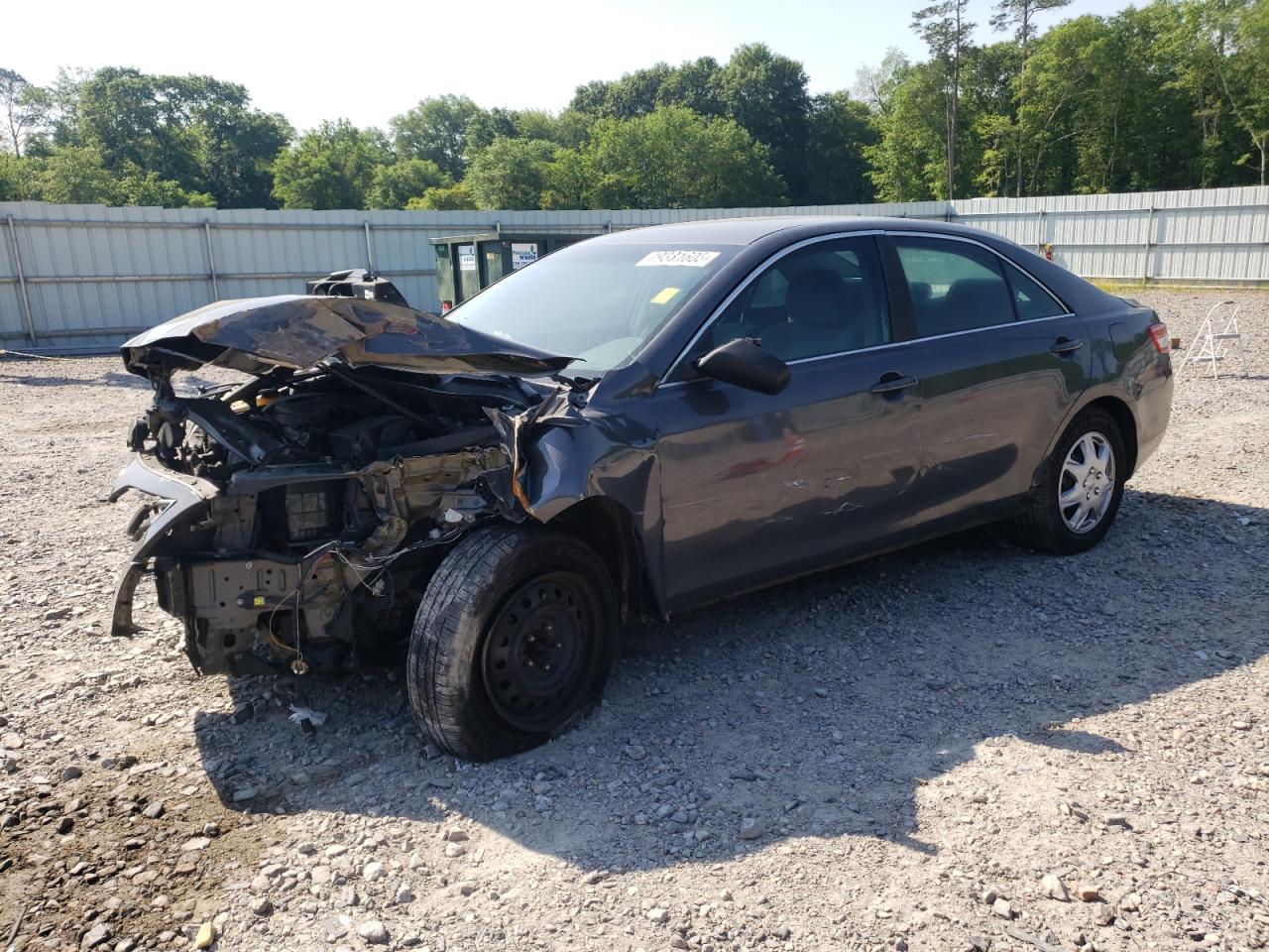 Salvage Toyota Camry Image