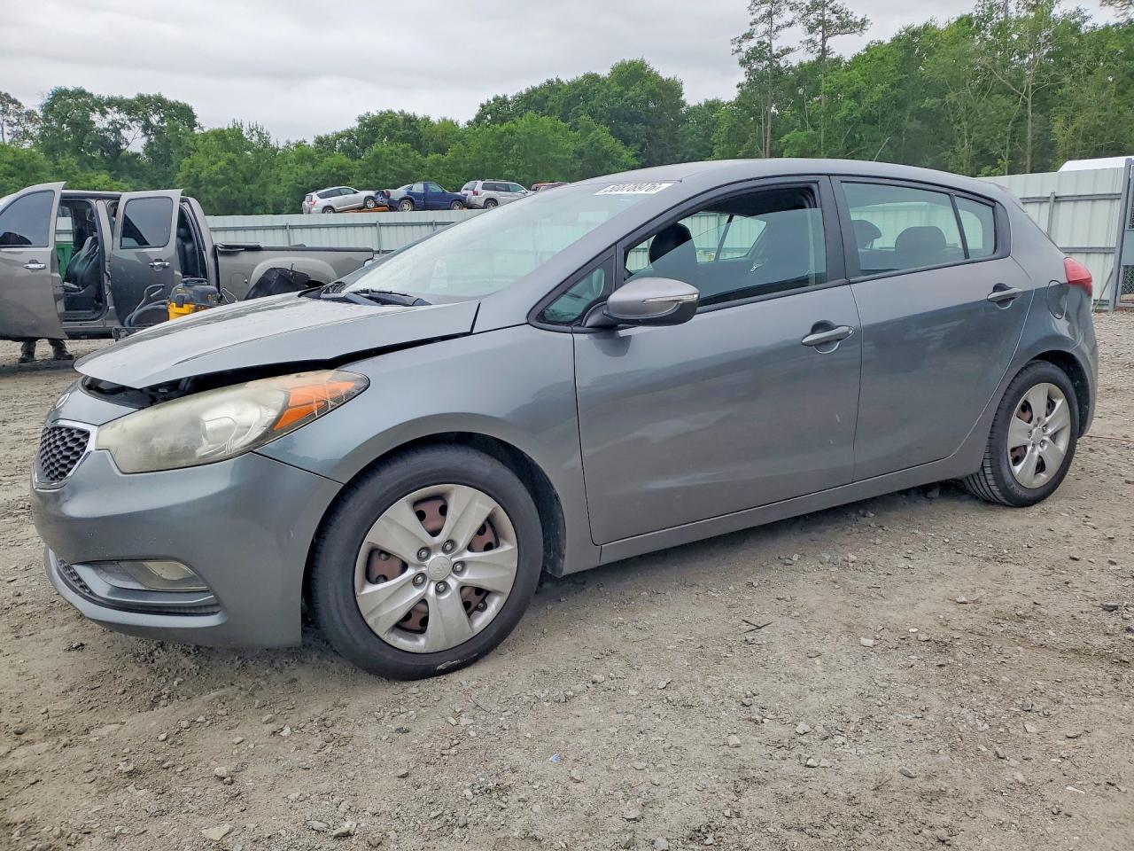 Salvage Kia Forte Image