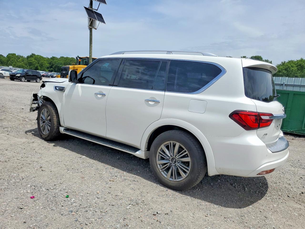 INFINITI Qx Luxe
