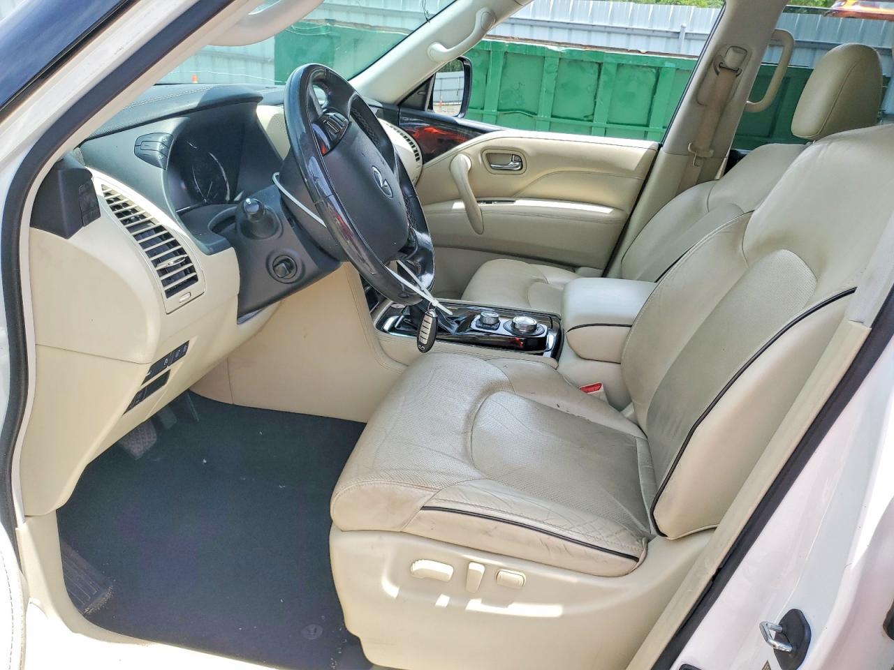 INFINITI Qx Luxe