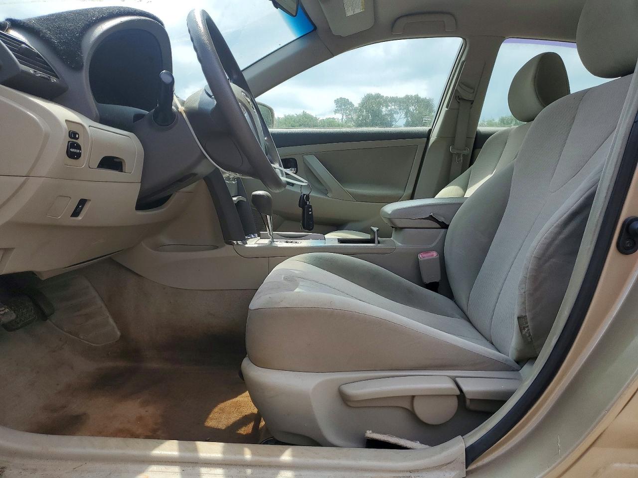 Toyota Camry Base