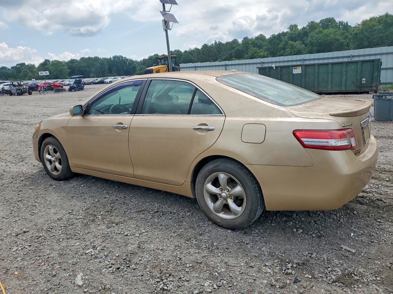 Toyota Camry Base