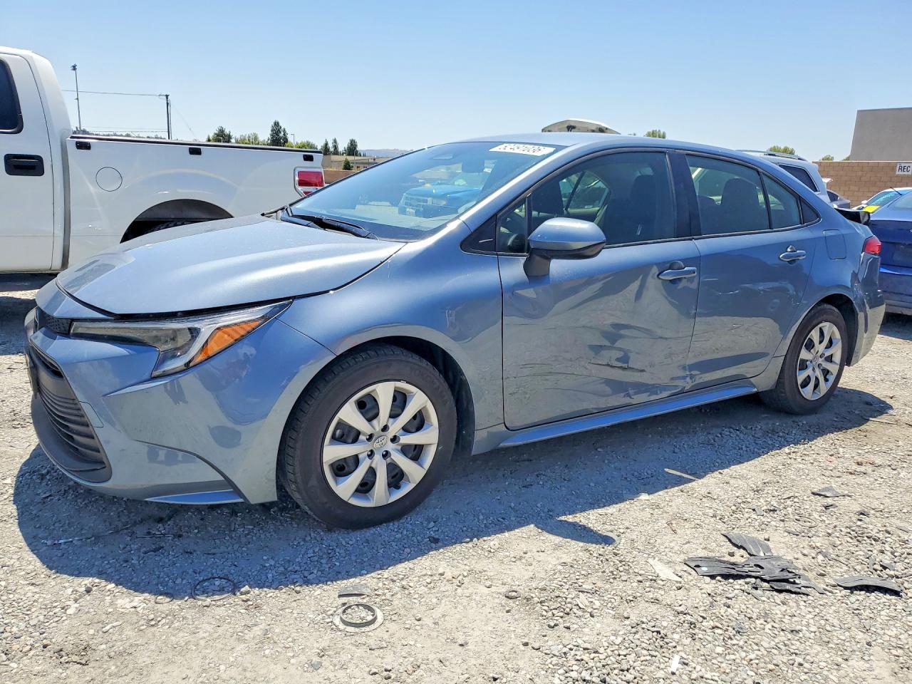 Salvage Toyota Corolla Image