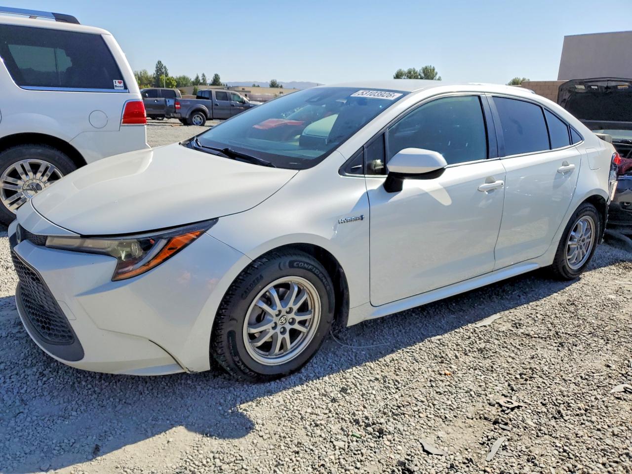 Salvage Toyota Corolla Image