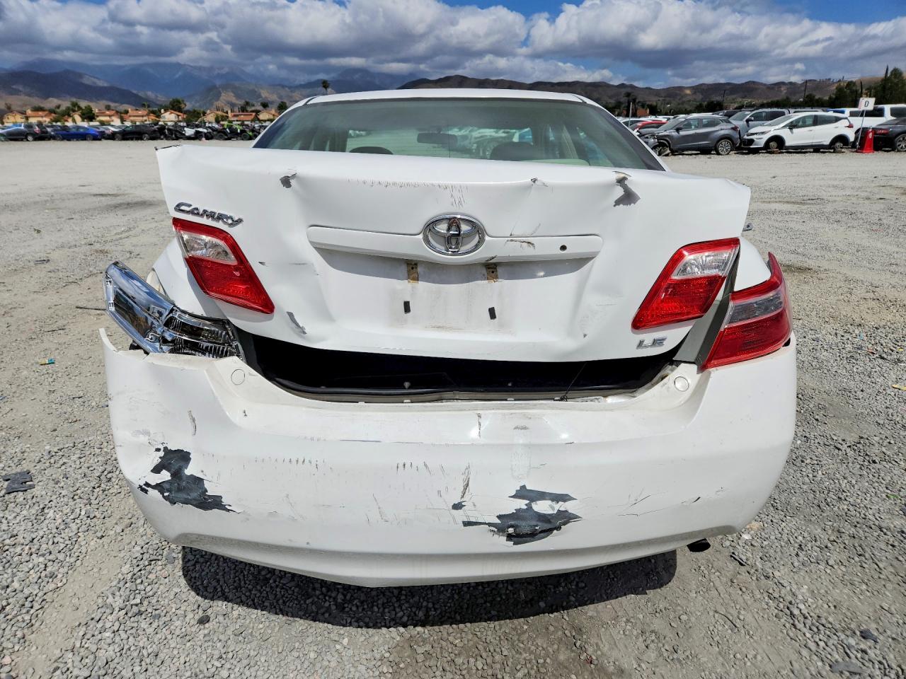 Toyota Camry Le