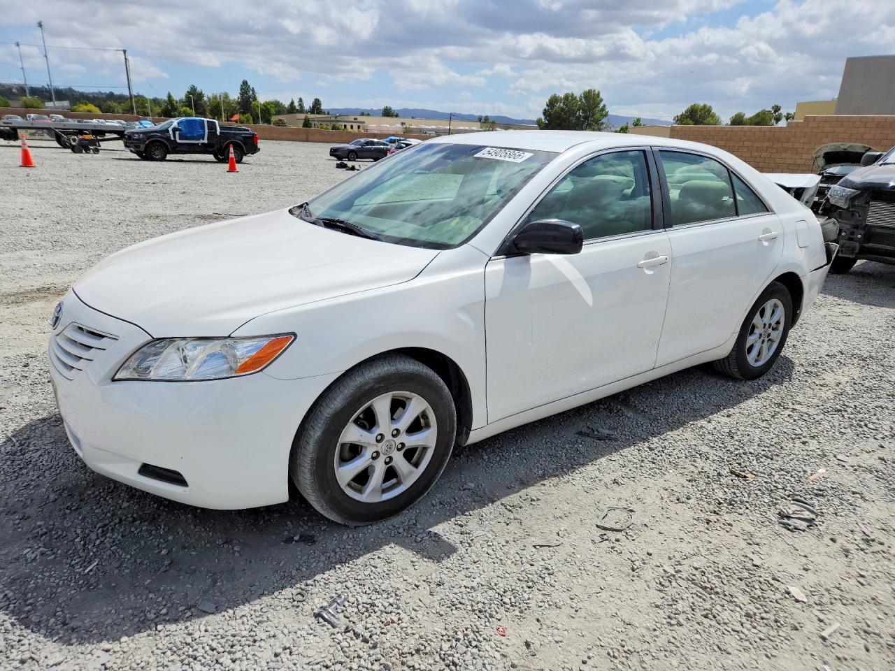 Salvage Toyota Camry Image