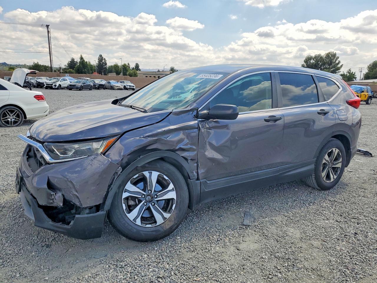 Salvage Honda Crv Image