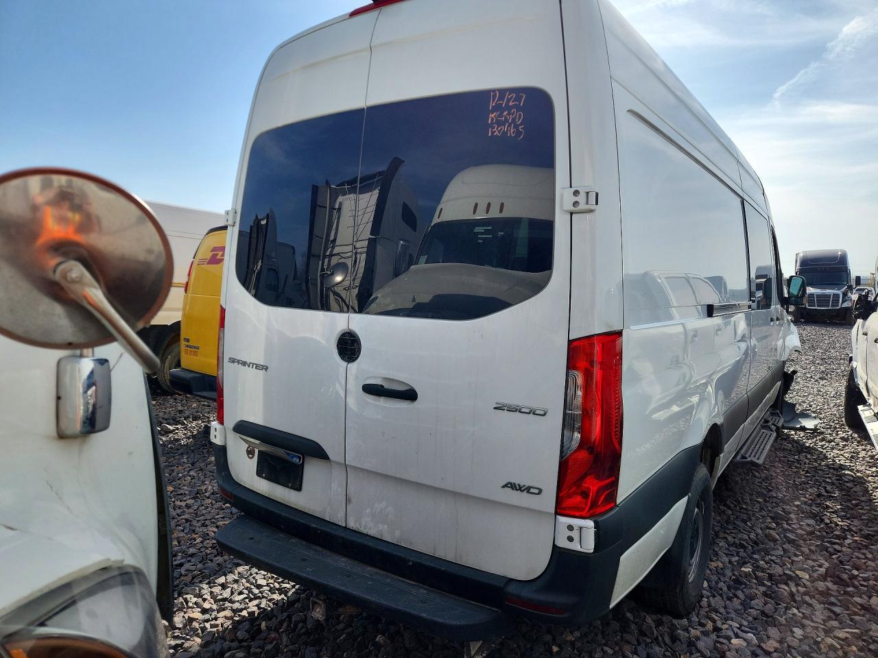 Mercedes-Benz Sprinter 2500