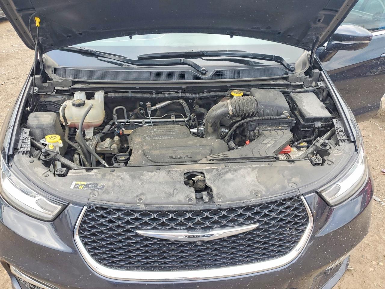 Chrysler Pacifica Touring L