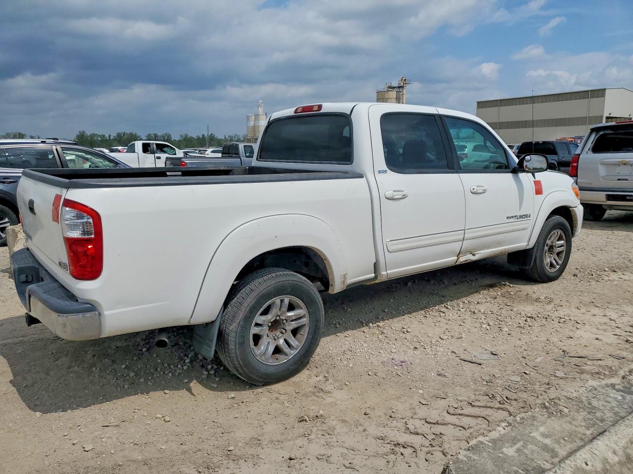 Toyota Tundra Double Cab Sr5