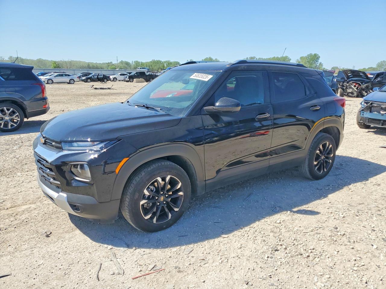 Salvage Chevrolet Trailblaze Image