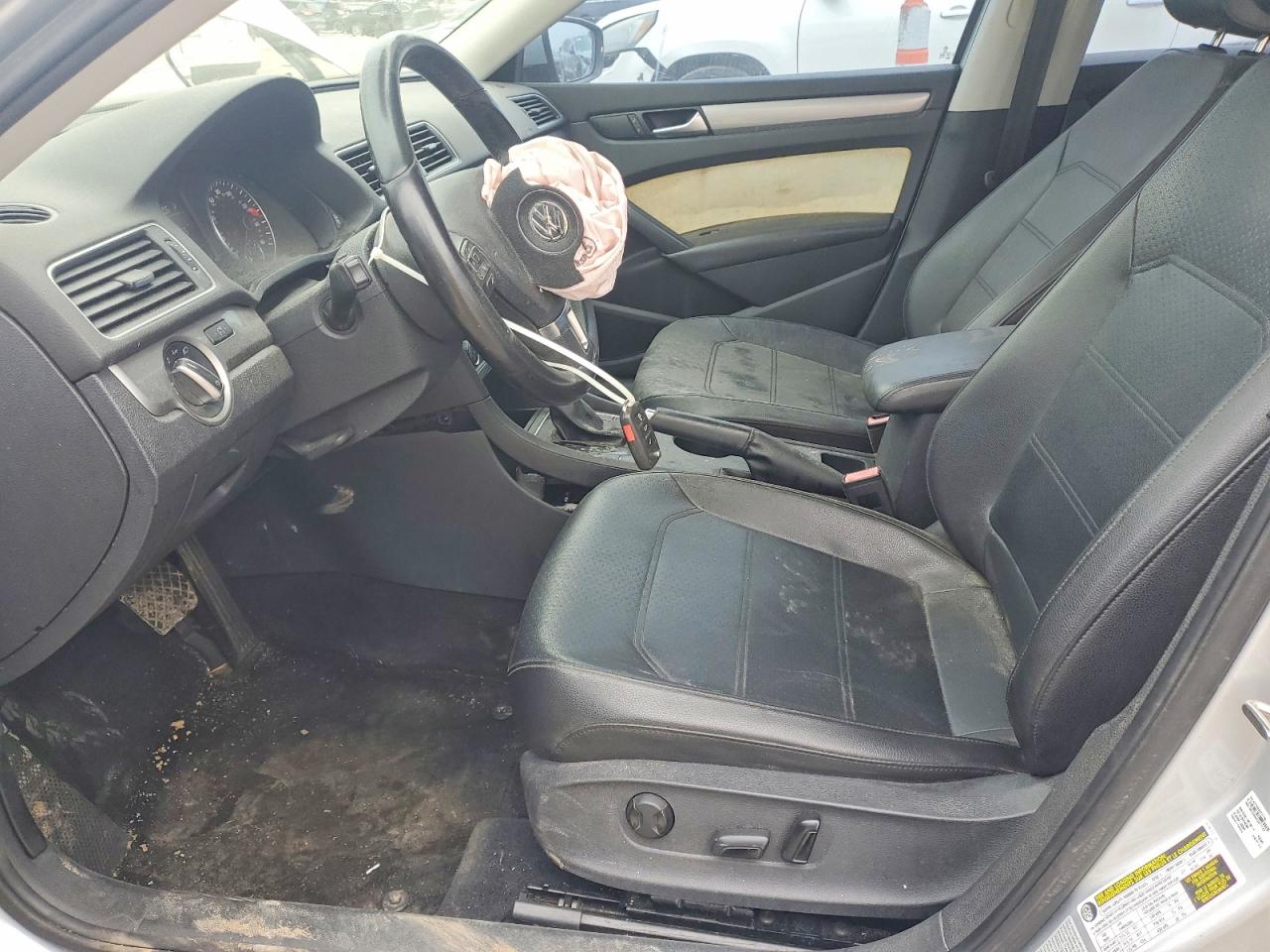 Volkswagen Passat S