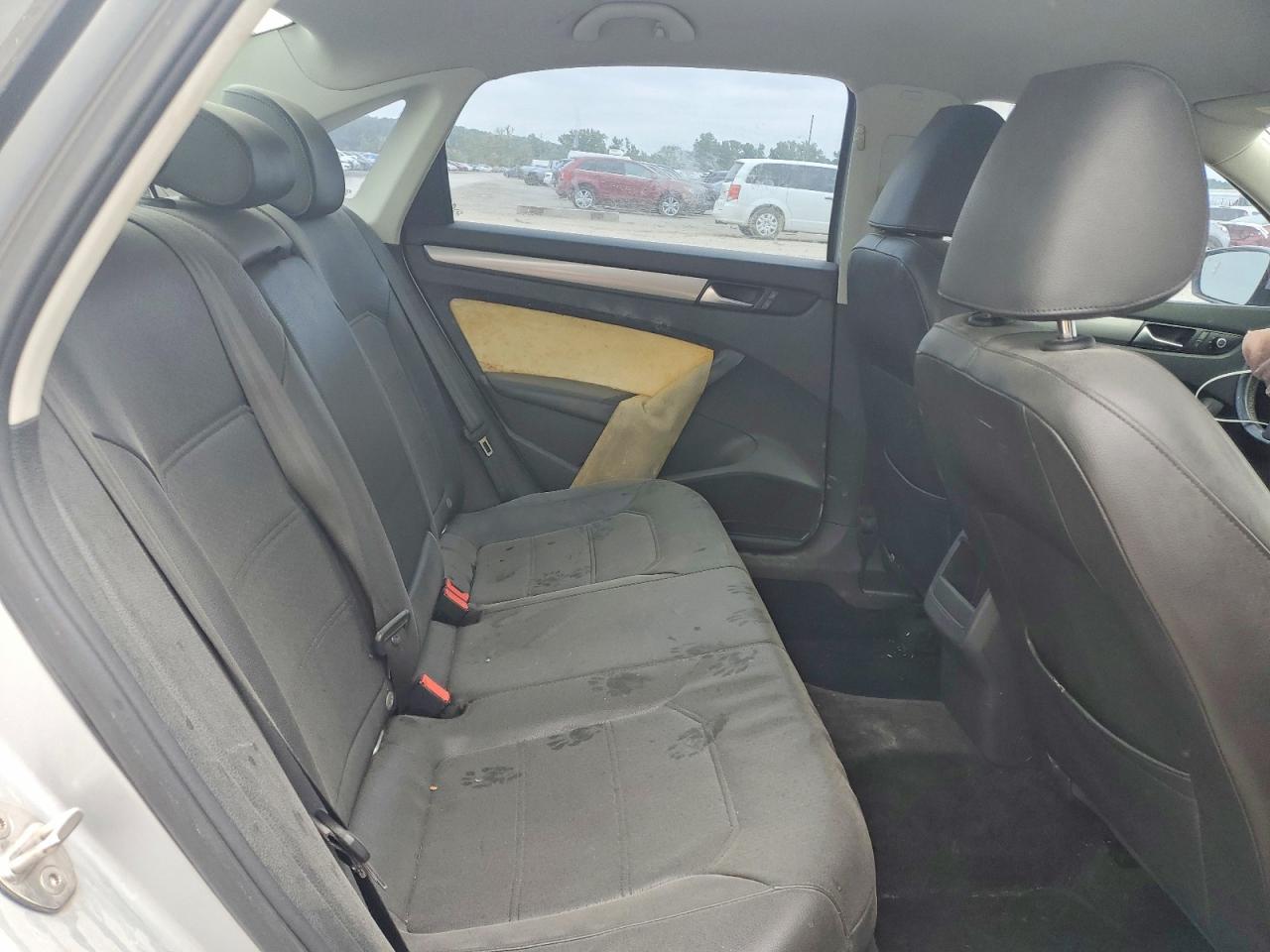 Volkswagen Passat S