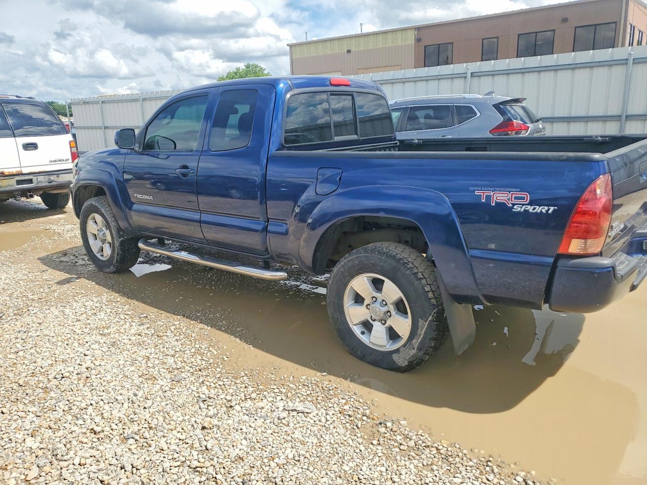 Toyota Tacoma Prerunner Access Cab