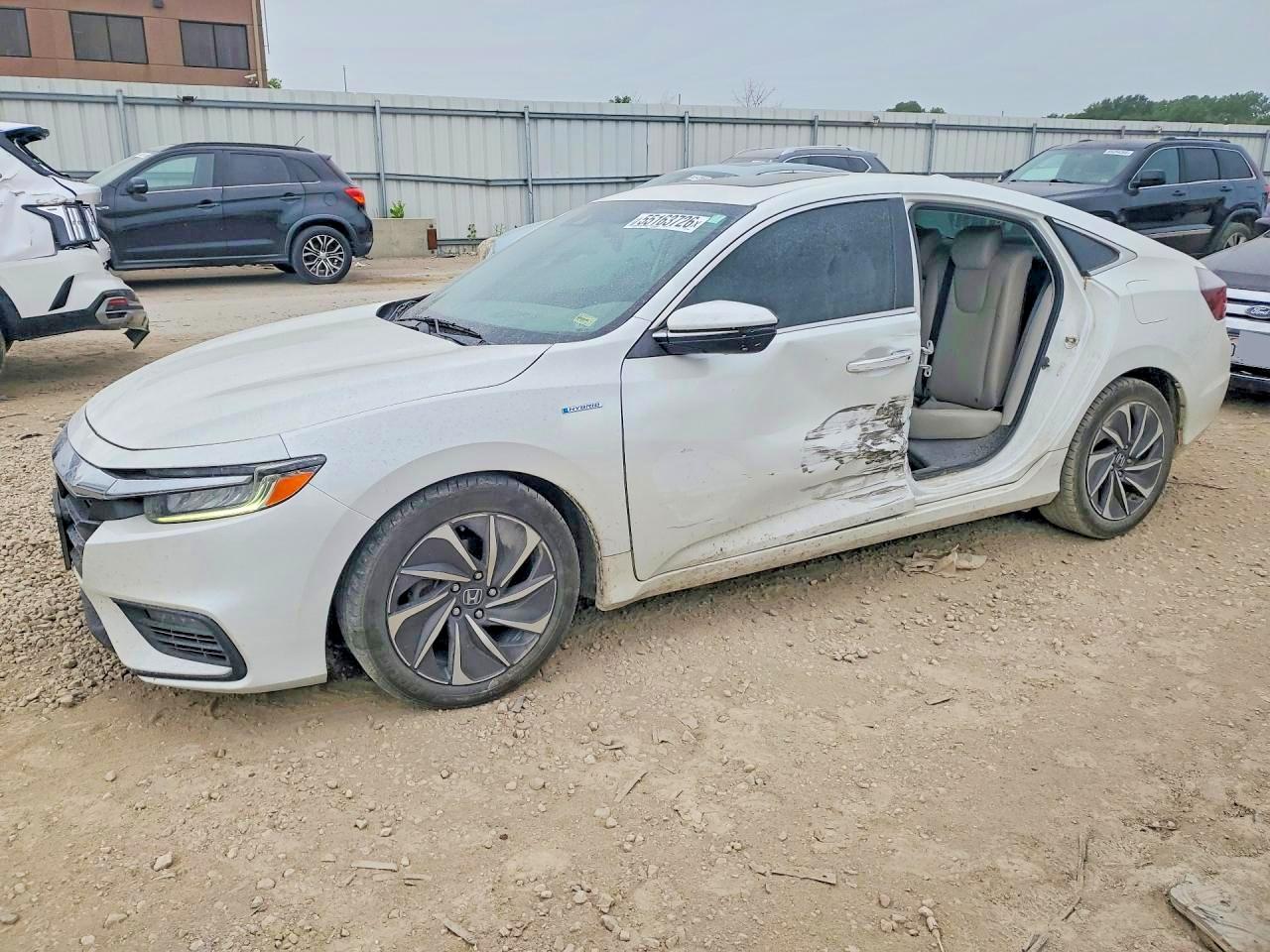 Salvage Honda Insight Image