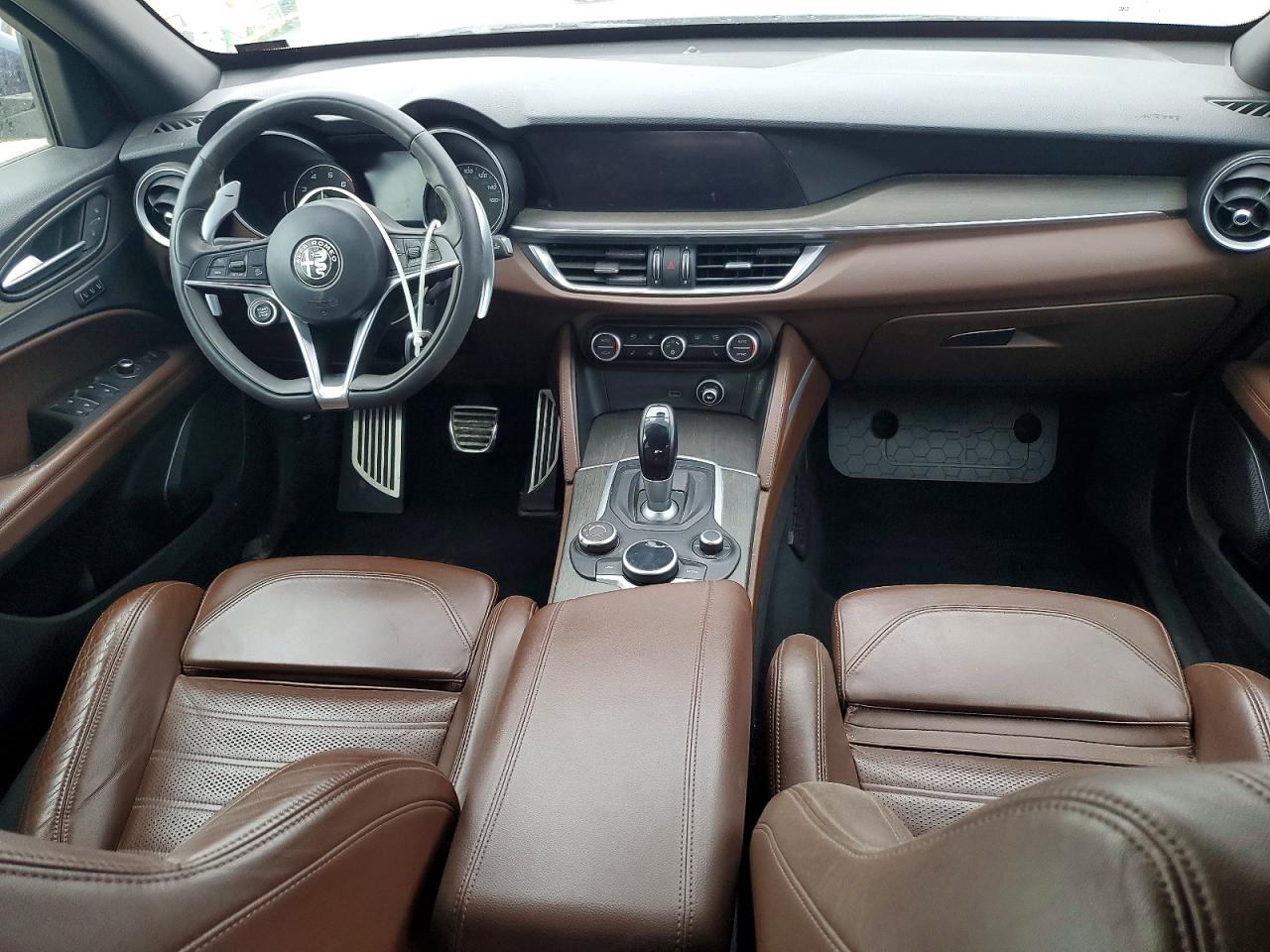 Alfa Romeo Stelvio Ti Sport
