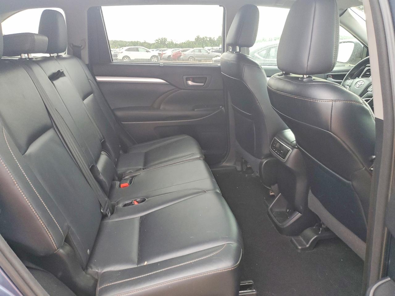 Toyota Highlander Xle