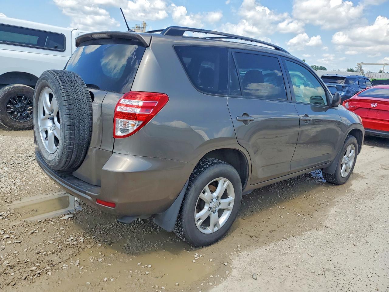 Toyota RAV4 Base