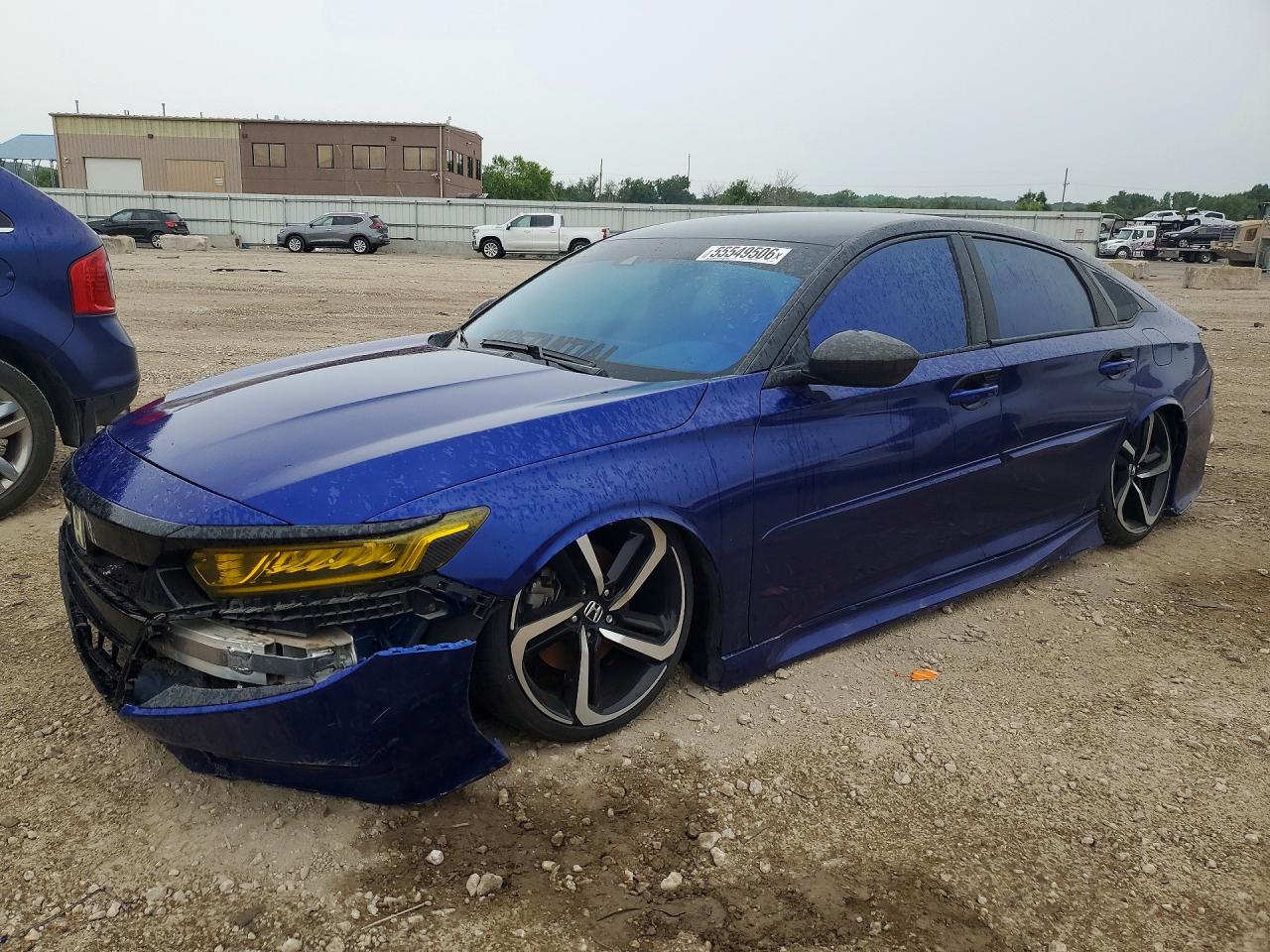 Salvage Honda Accord Image
