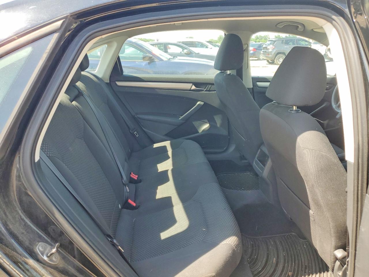 Volkswagen Passat S