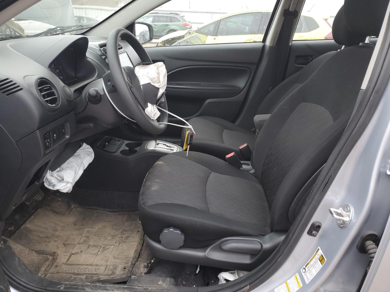 Mitsubishi Mirage Es