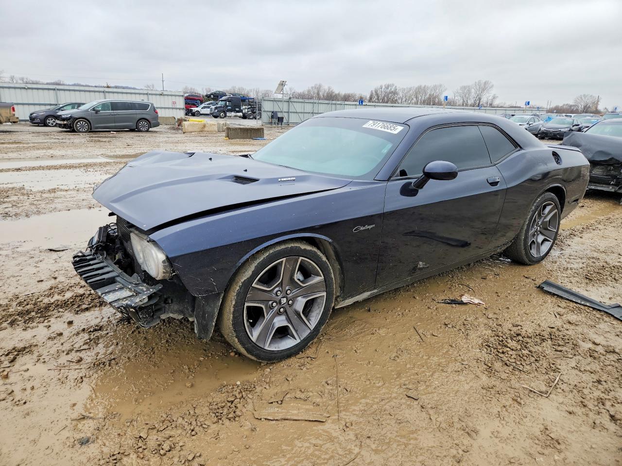 Salvage Dodge Challenger Image