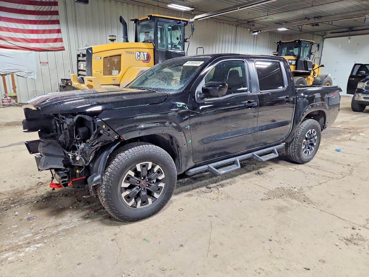 Salvage Nissan Frontier Image
