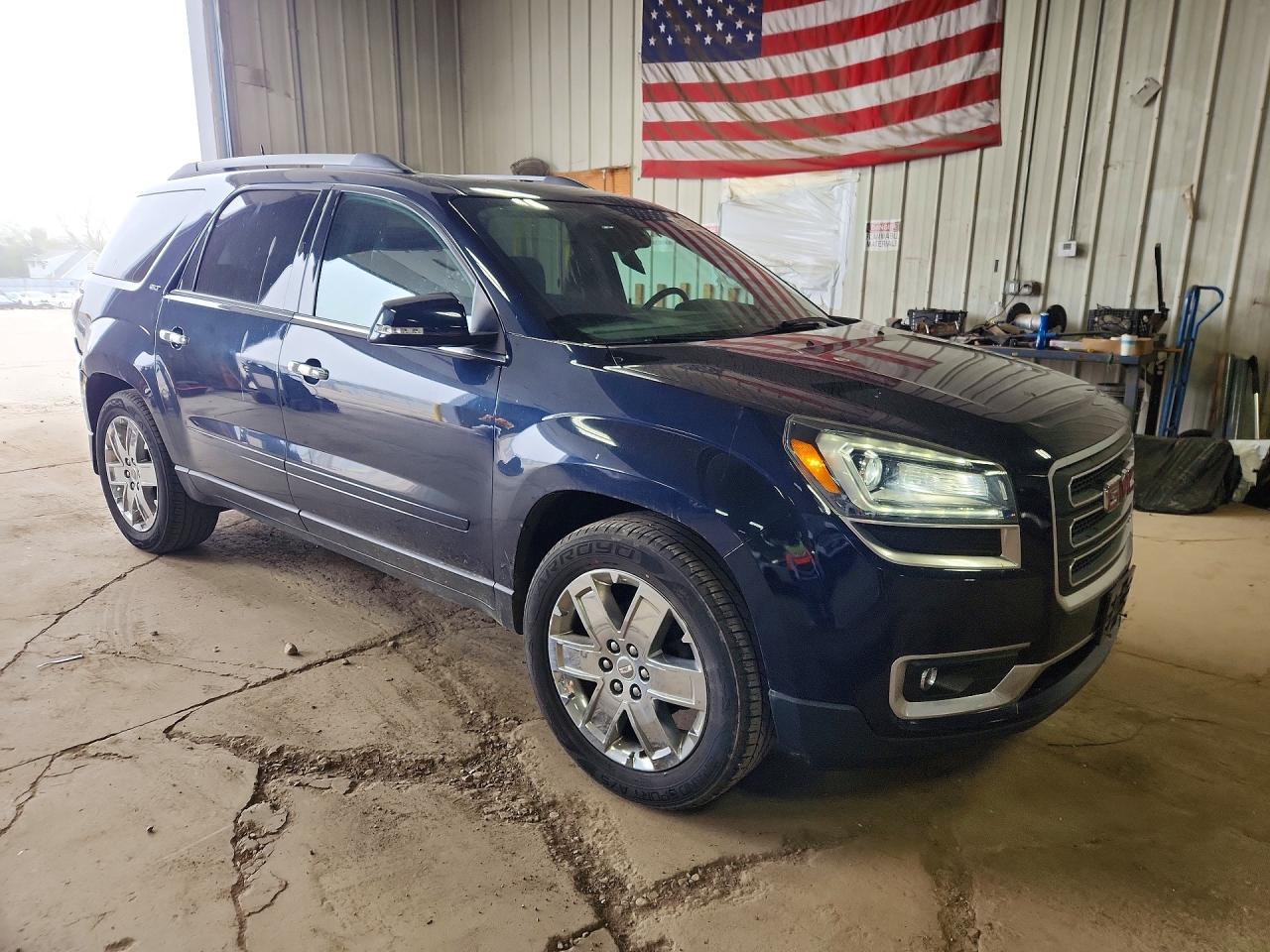 GMC Acadia Slt-2