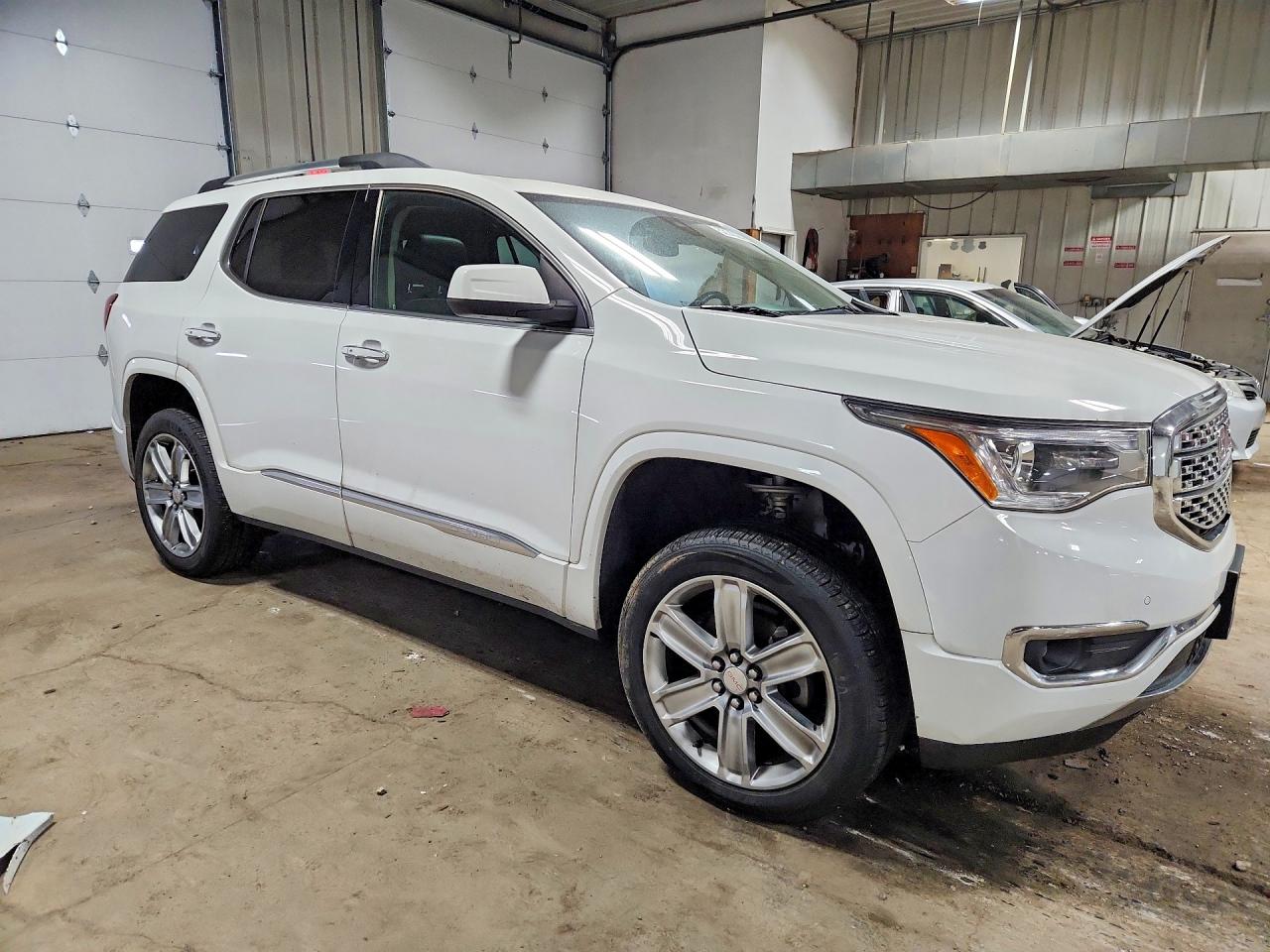 GMC Acadia Denali