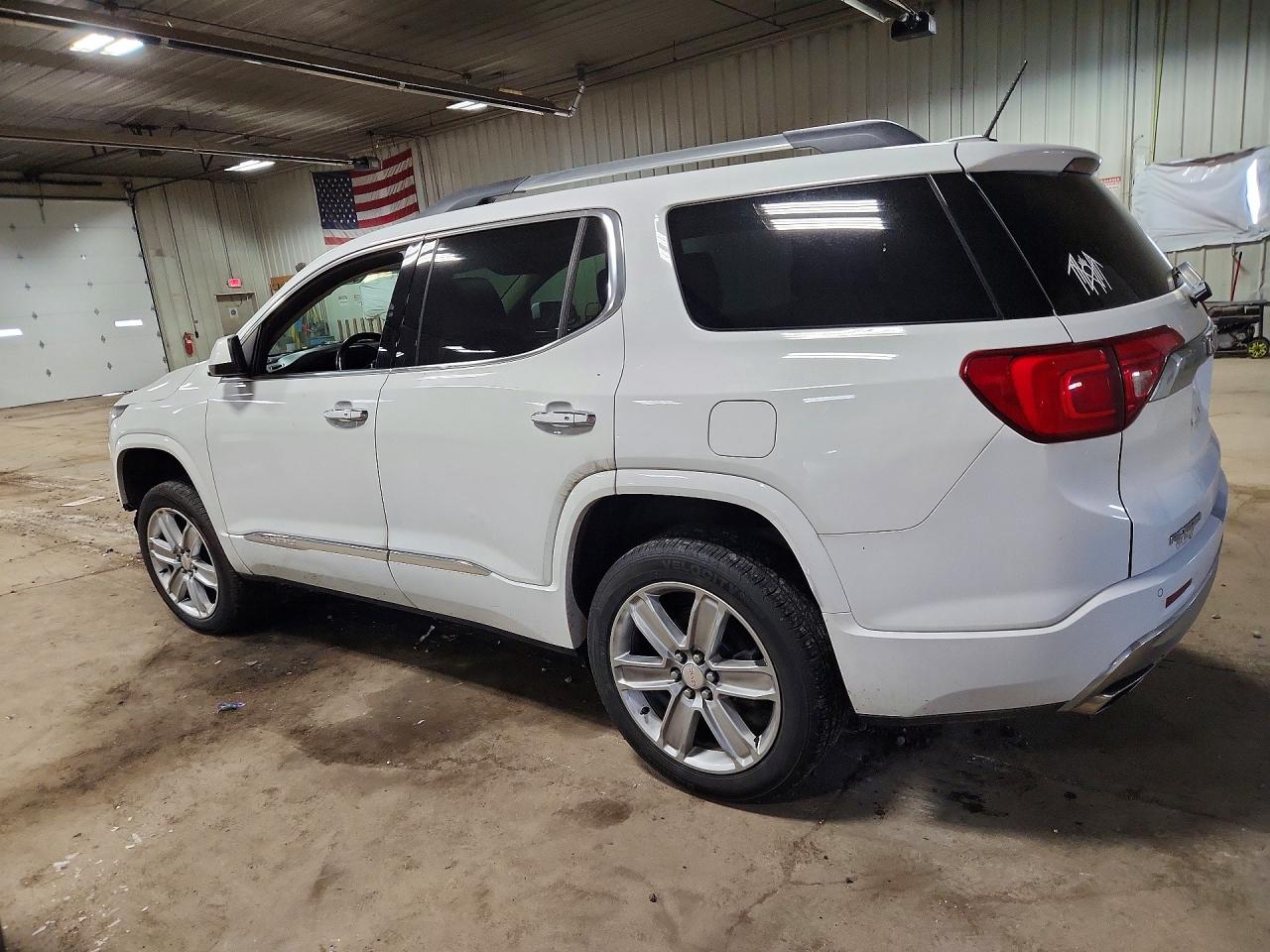 GMC Acadia Denali