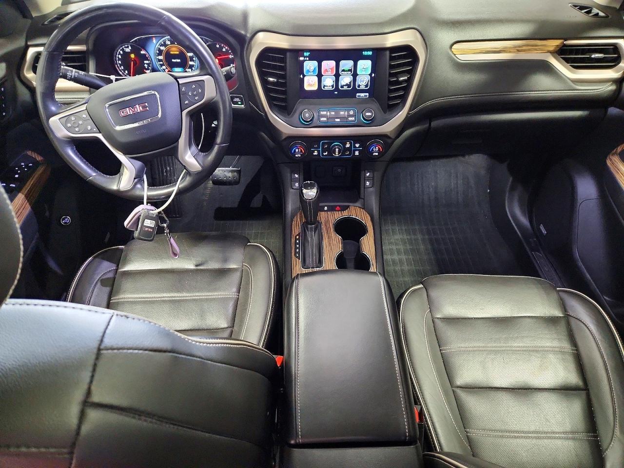 GMC Acadia Denali