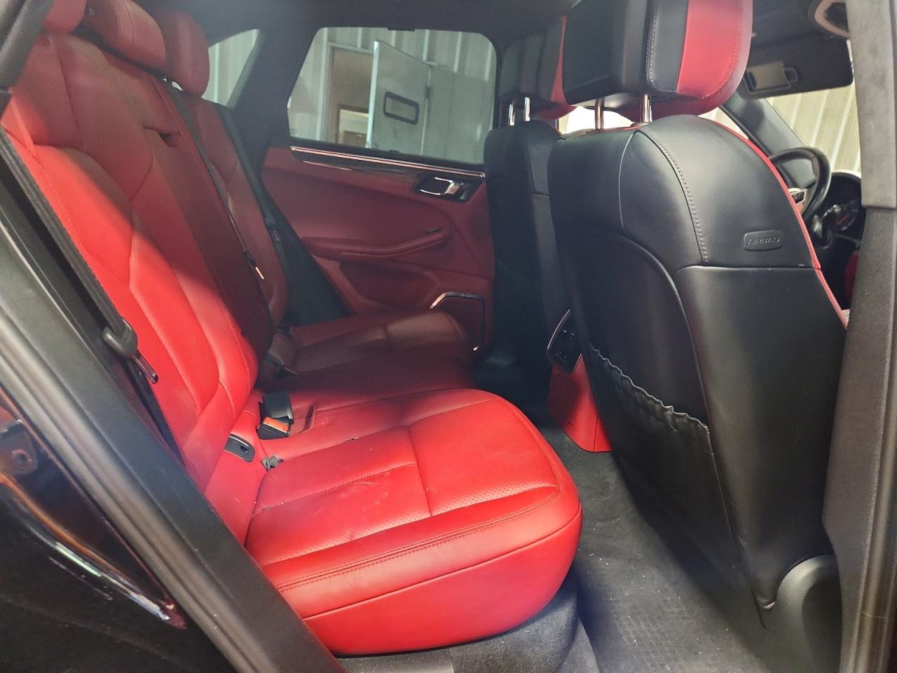 Porsche Macan Turbo