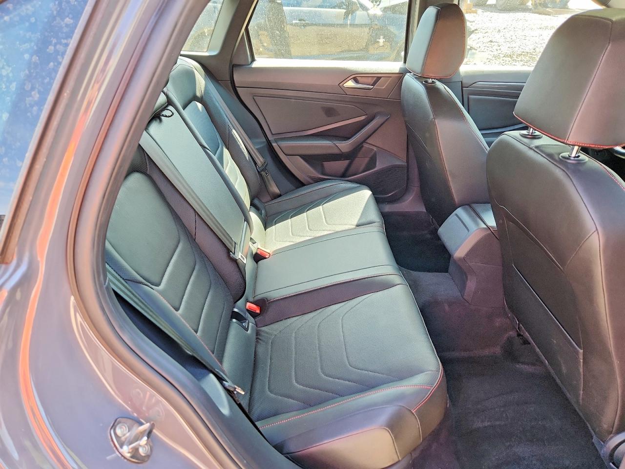 Volkswagen Jetta Gli
